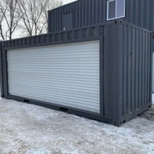 20-Fuß-Container mit einer Rolltür